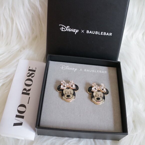 NWT Disney x Baublebar Stud Earrings Minnie Mouse White Gold - Picture 5 of 6
